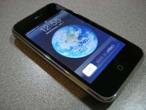 **Apple iPhone 3GS 16GB BaRgAiN!!!**