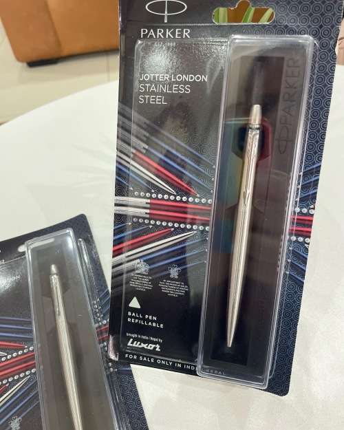 Parker pen