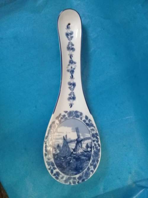 DELFT SPOON REST