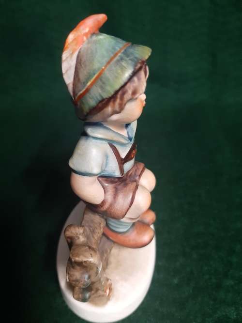 Hummel Figurine -  Wayside Harmony