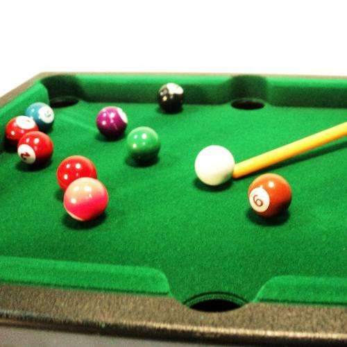 Mini Pool Table