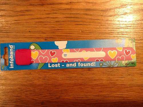 Infoband(T) - PINK WITH HEARTS