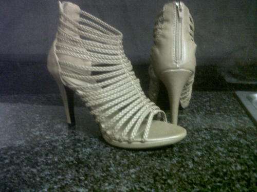 gladiator high heel pump with back zipper in mocca