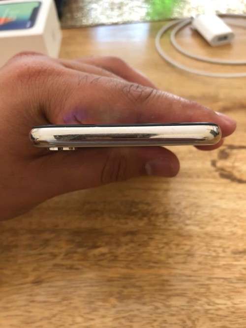 Iphone X 64 GB pre owned