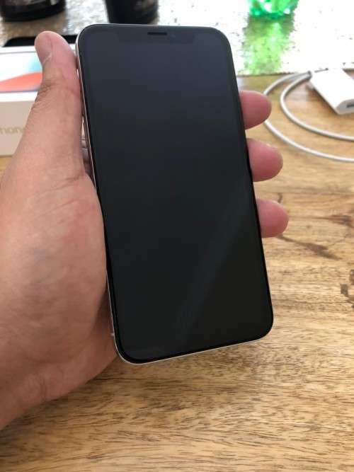 Iphone X 64 GB pre owned