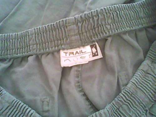 KHAKI GREEN MEN'S SHORTS - SIZE SMALL - TRIAL - GOOD CONDITION