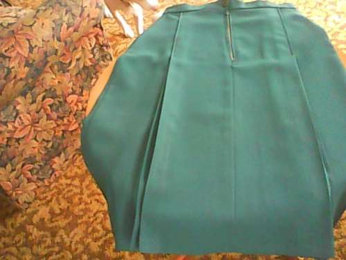 VINTAGE BLUE GREEN SKIRT WITH PLEATS - SIZE 38 -