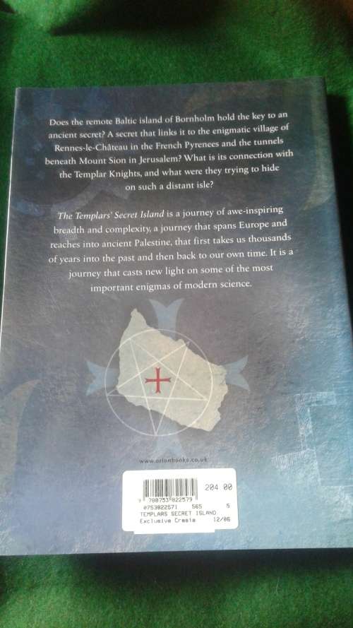 The Templars` Secret Island: The Knights, the Priest and the Treasure -