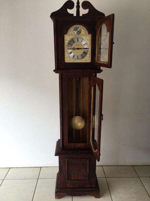 Crazy Start Grandfather clock