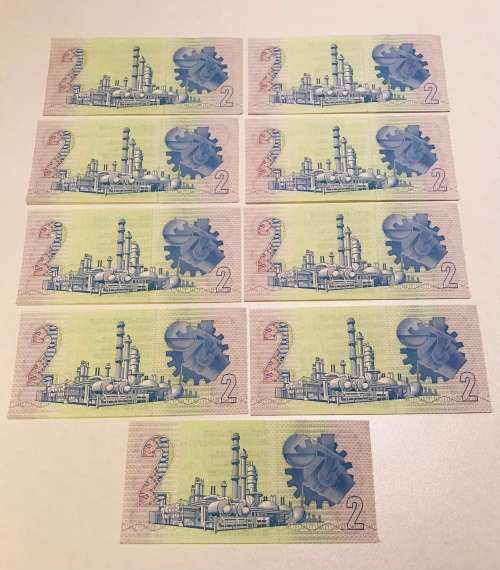 9x Replacement R2 Notes In Sequence and Uncirculated!!!