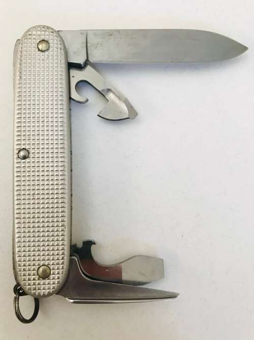 Stunning Victorinox Switzerland Rostfrei Knife!!!For Collectors!!!