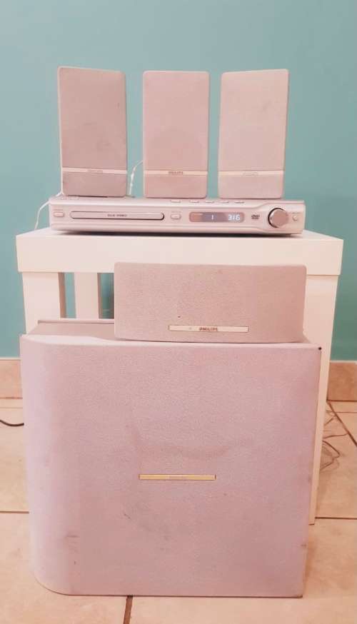 Good Quality Phillips HTS 3300 Home Theatre System!!!Dont Miss Out!!!