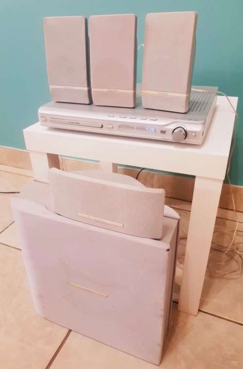 Good Quality Phillips HTS 3300 Home Theatre System!!!Dont Miss Out!!!