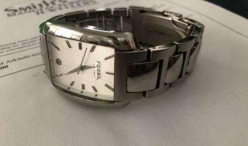 Fossil Arkitekt Rectangular Bezel!!Worth R3499!!