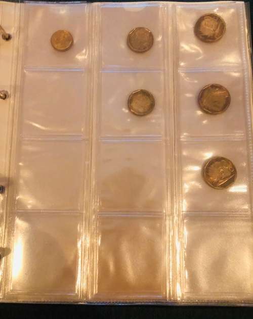 Large Coin Collection!!! 131x Coins In Coin File!!For Collectors!!Dont Miss Out!!