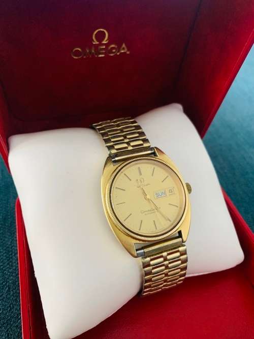 Collectors Gents Omega Automatic Constellation Service Watch With Original Omega Box!