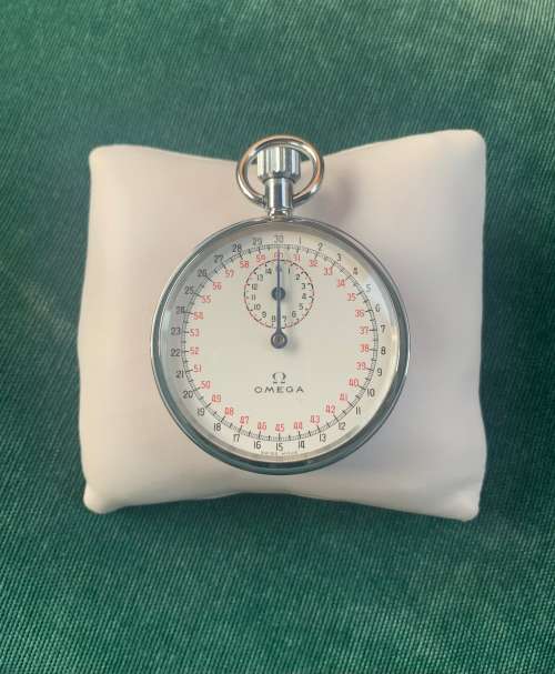 Stunning Swiss Collectable Omega Stop Watch!