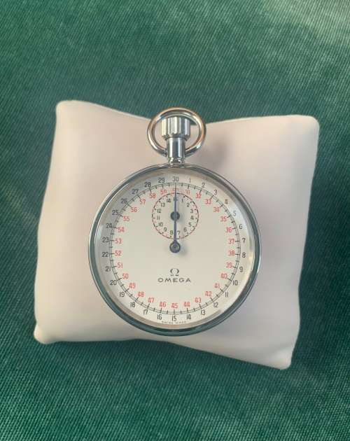 Stunning Swiss Collectable Omega Stop Watch!