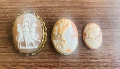 3x Rare Collectable Vintage Cameo Pieces!