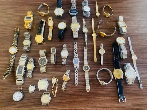 Large Job-Varoius Different Vintage Wristwatches!