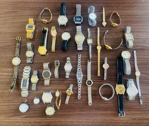 Large Job-Varoius Different Vintage Wristwatches!