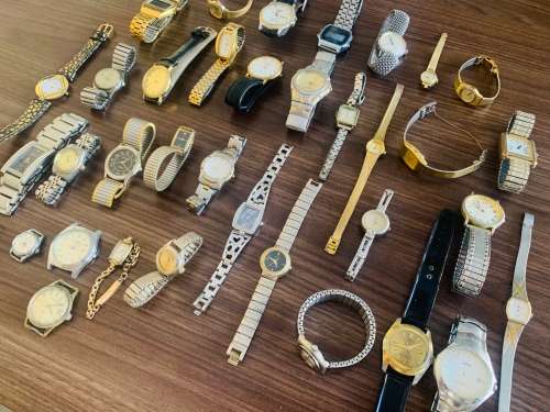 Large Job-Varoius Different Vintage Wristwatches!