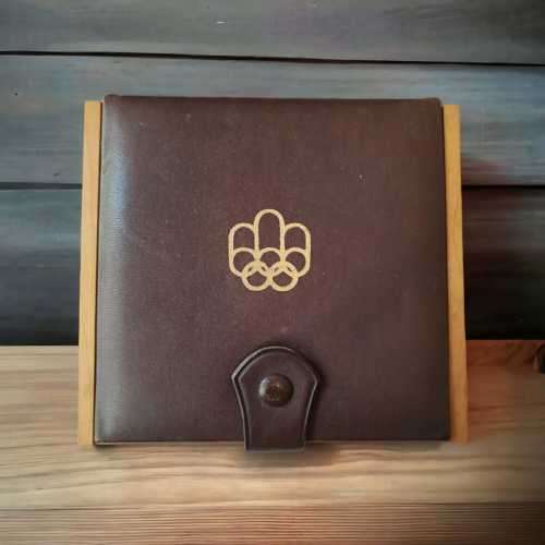 Rare vintage collectors Canadian coin set with other rare coins