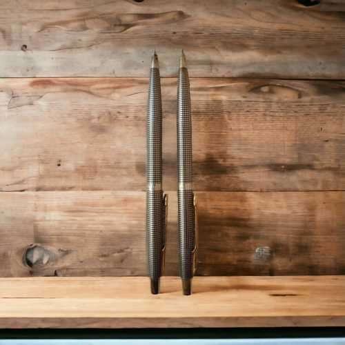 Rare vintage collectors sterling silver Parker Pens with case