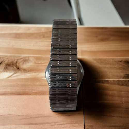 Stunning Vintage Collectors green dial windup Cyma gents watch value R3500.00