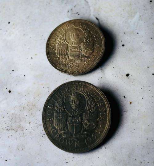 Valuable Rare Vintage Collectors Rhodesian 1953 Crowns