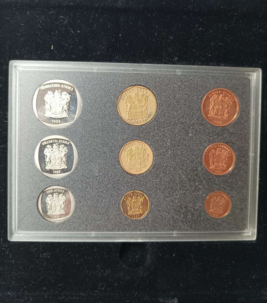 Collectors 1998 South African Coin proof set with SA Mint case