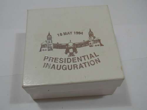 Empty Sa Mint Parliamentary VIP White Leather Box for Silver Inauguration R1 Proof