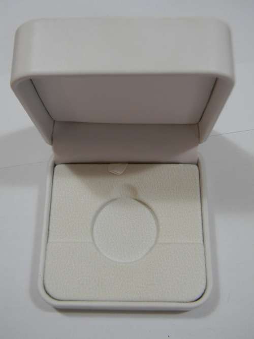 Empty Sa Mint Parliamentary VIP White Leather Box for Silver Inauguration R1 Proof