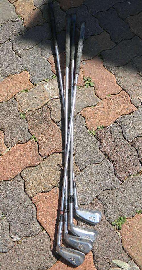 VIP McGreggor x 4 Clubs ( 3, 6 ,7 ,8 irons)