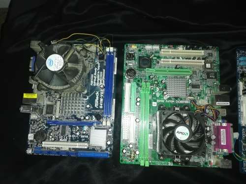 LOT OF 4 MOTHERBOARDS