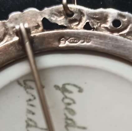 RARE EXTRA LARGE ROLLED SILVER GOUDA-HOLLAND BROOCH