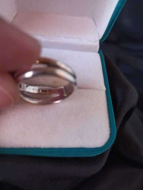 VINTAGE STERLING SILVER TWO TONE RING