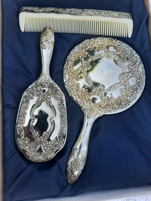 SILVER PLATED VINTAGE MIRROR SET