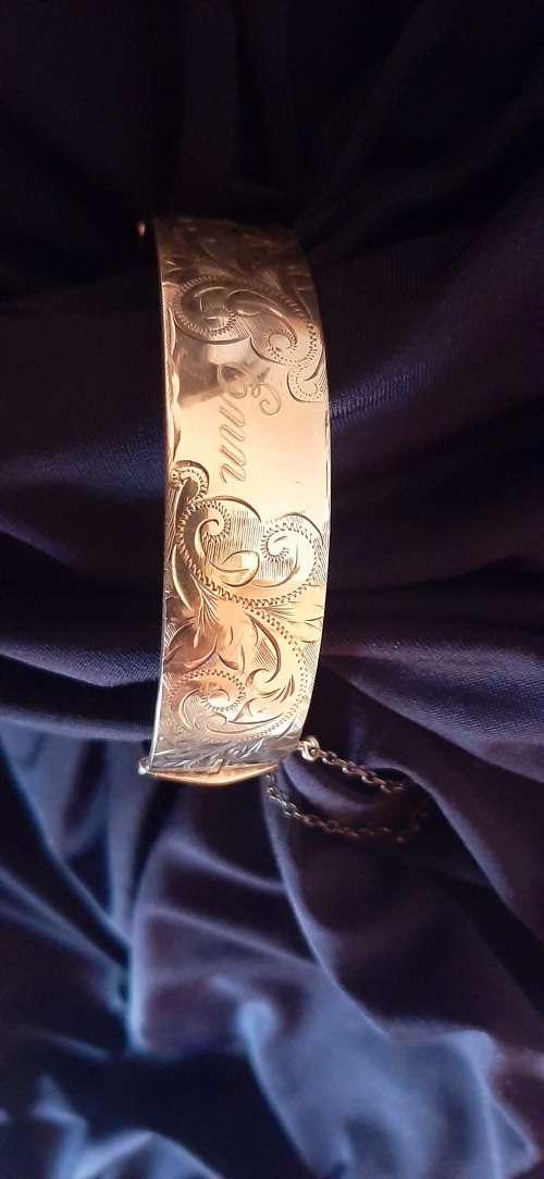 9CT GOLD BRONZE CORE VINTAGE FLORAL DESIGN BANGLE