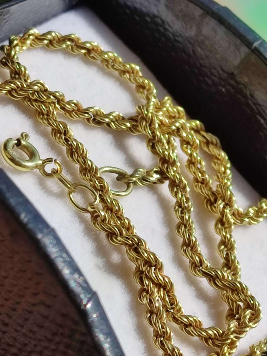 9CT GOLD VINTAGE TWIST ROPE CHAIN