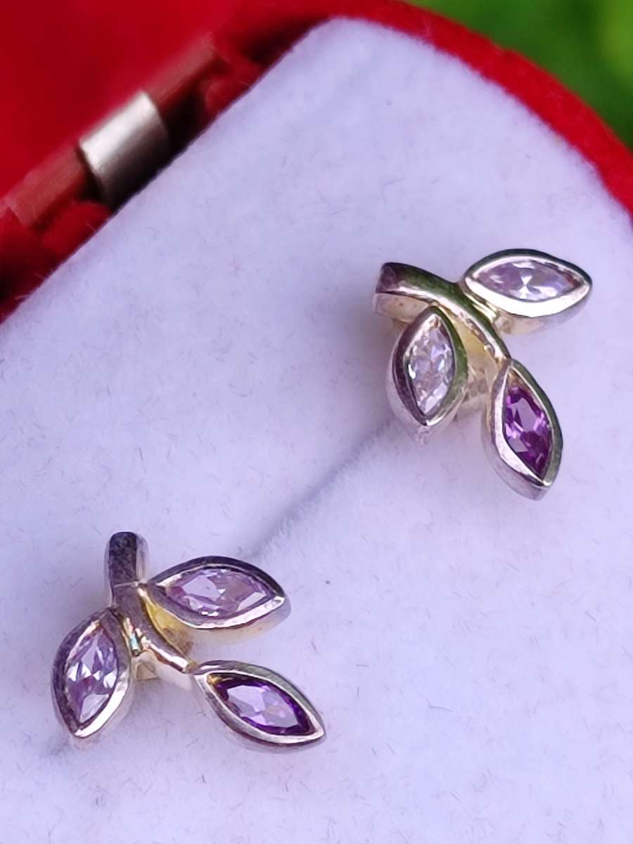 STERLING SILVER AMETHYST EARRINGS