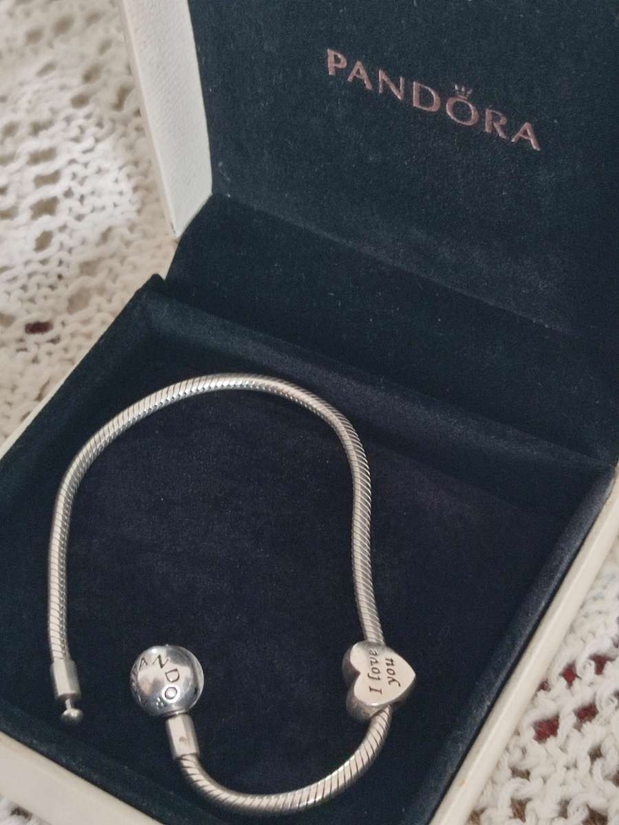 PANDORA ORIGINAL BRACELET WITH CHARM