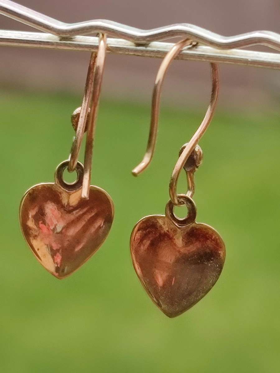9CT Gold Heart Drop Earrings