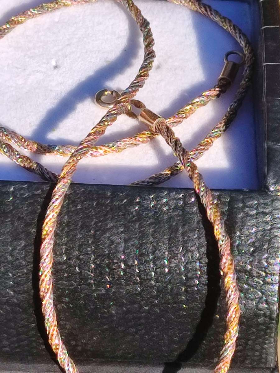 9ct Gold Tri Tone Necklace