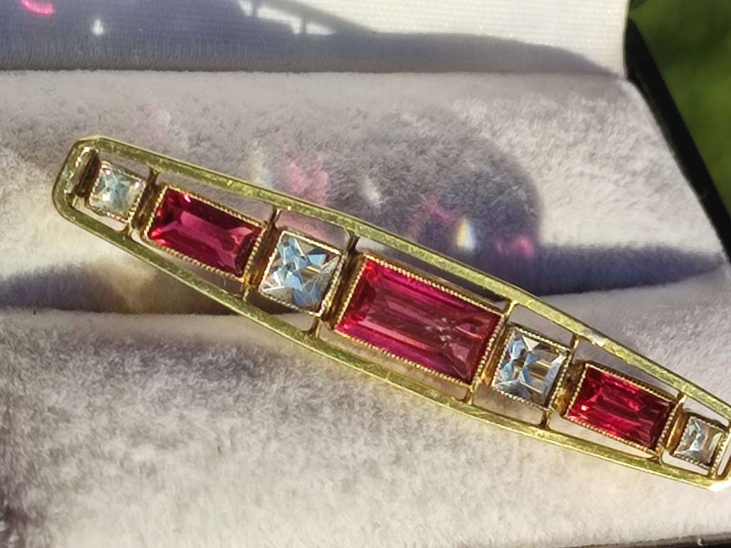 Vintage Designer Rolled Gold Brooch