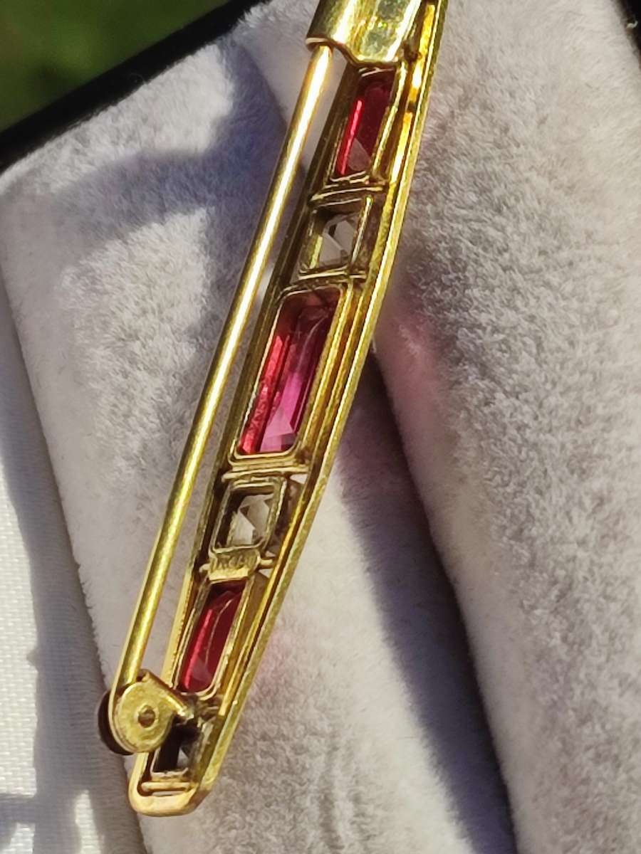 Vintage Designer Rolled Gold Brooch