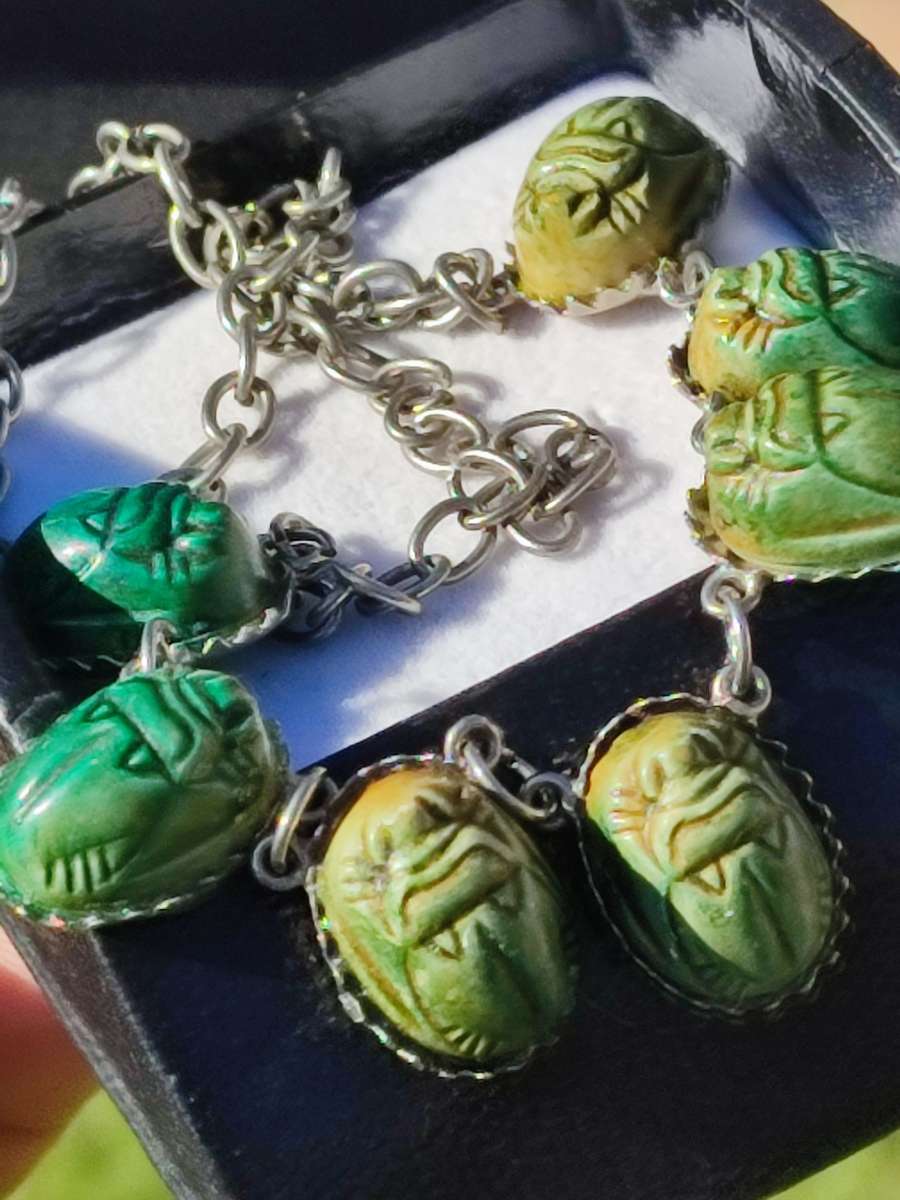 Vintage Silvertone Scarab Design Necklace