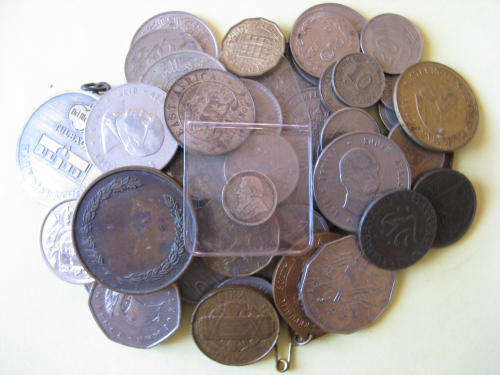 500+ MIXED COINS OF THE WORLD INCL. SOUTH AFRICA