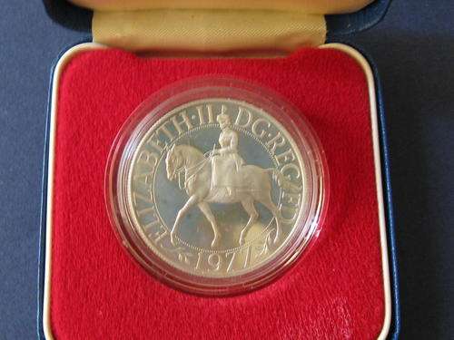 STERLING SILVER - SILVER JUBILEE CROWN