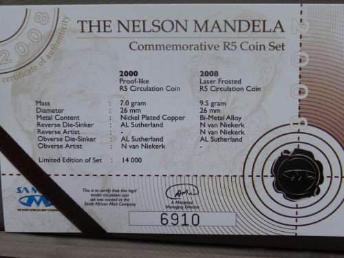 THE NELSON MANDELA COMMEMORATIVE R5 COIN SET FROM THE SA MINT. 2000 PL + 2008 LASER FROSTED